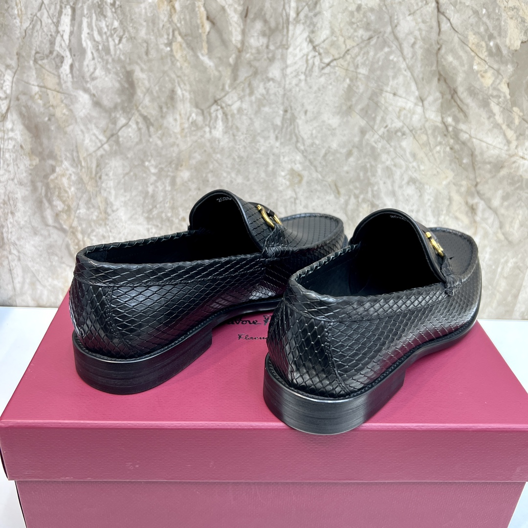 calidad original P280 marca: Ferragamo (Ferragamo) código estándar: código de los hombres 38/44 (45 