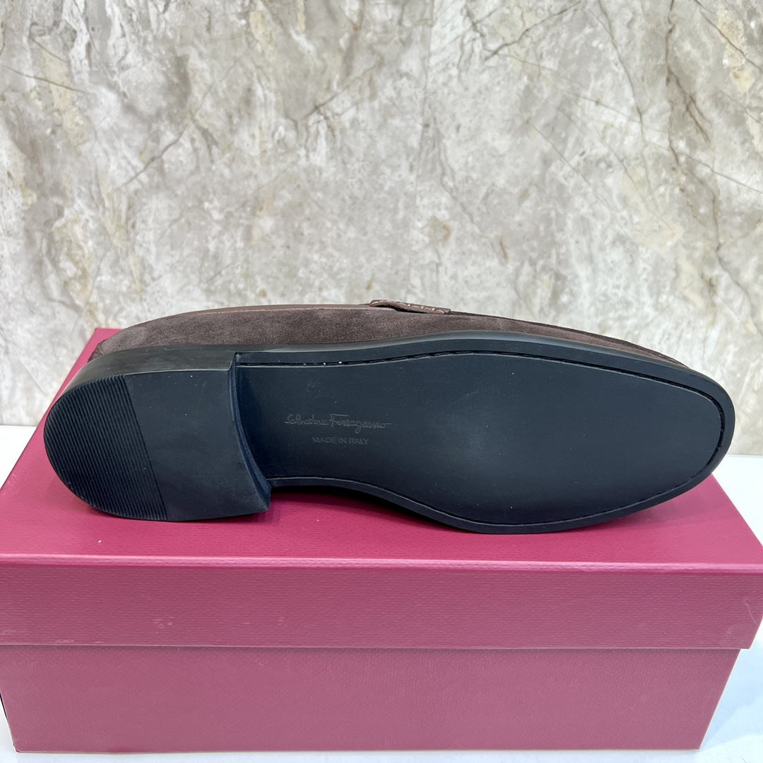 calidad original P280 marca: Ferragamo (Ferragamo) código estándar: código de los hombres 38/44 (45 