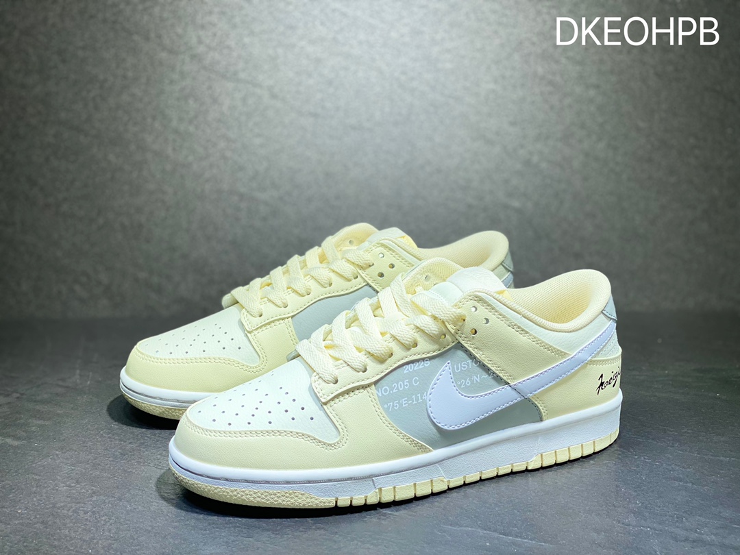300 Nike SB dunk Low 低帮休闲运动滑板板鞋  DD8052-112