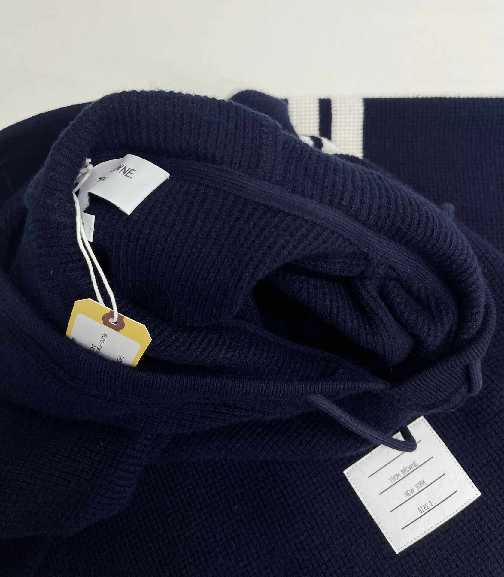 톰브라운 남성 니트 143064 Thom Browne Knit 상세 이미지 6