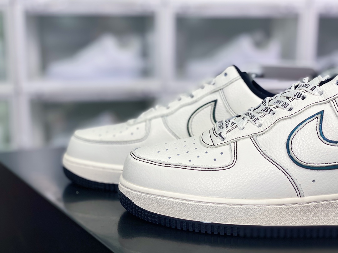 Stussy x Air Force 1′07”White/Black LaserUN1635-702