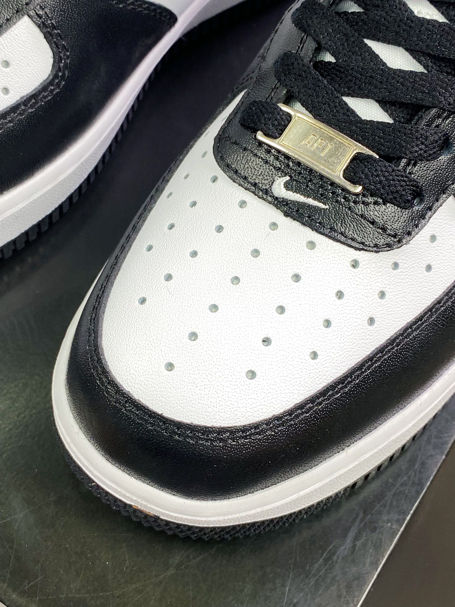 Nike Air Force 1'07 Low”Black/White/Panda Classic Low DX3115-101-Top High Quatity Cheap Sneakers Fashion Clothing Clothes Bags handbags Shoes of all Brand wholesale With The best Quality And Beautiful Price from China Factory Chinese suppliers wholesaler seller Nike Air Force 1'07 Low”Black/White/Panda Classic Low DX3115-101