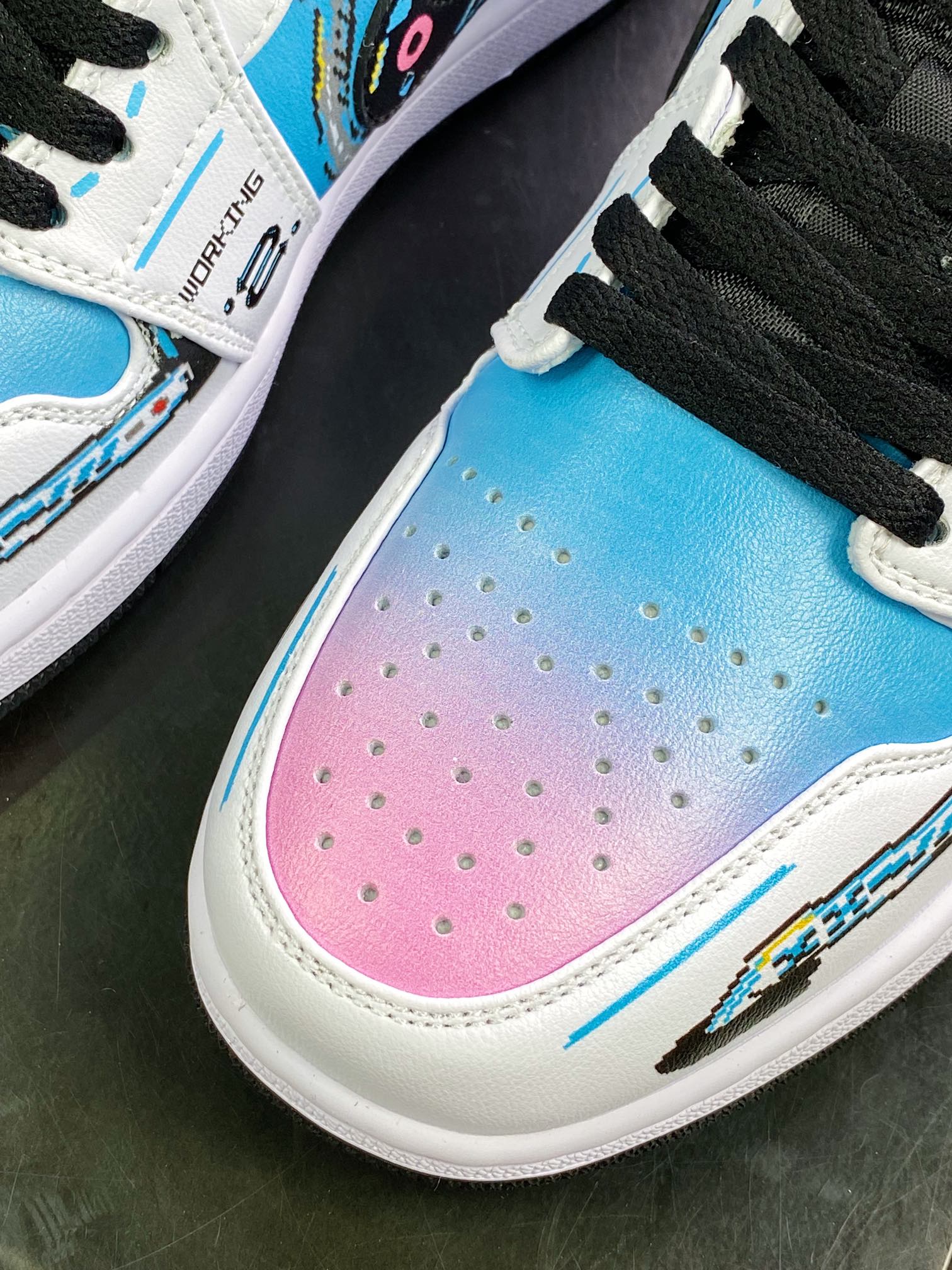 Air Jordan 1 Low SE 553558-062