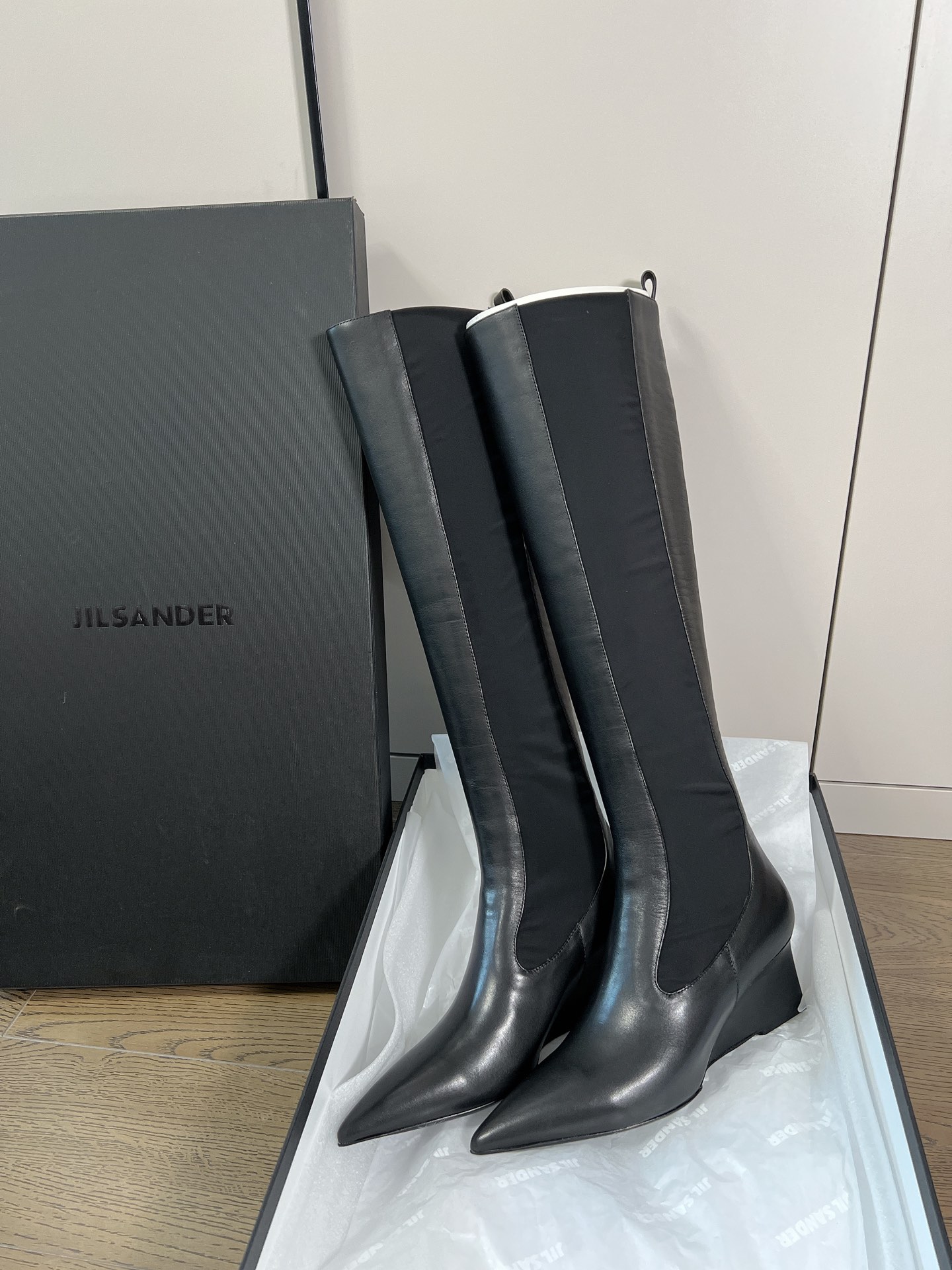 Jilsander23/尖头松紧短靴