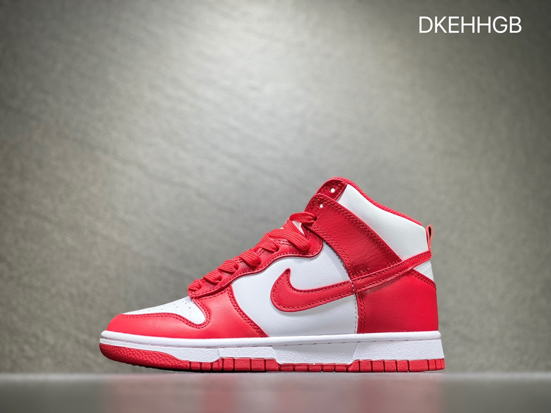 380 Nike SB dunk high 高帮休闲运动滑板板鞋  DD1399-106