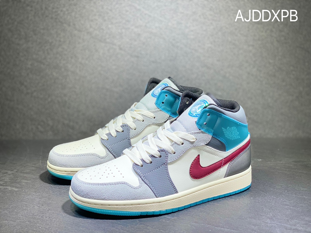 240 NIKE Air Jordan 1 mid乔丹中帮休闲板鞋  FB1870-161