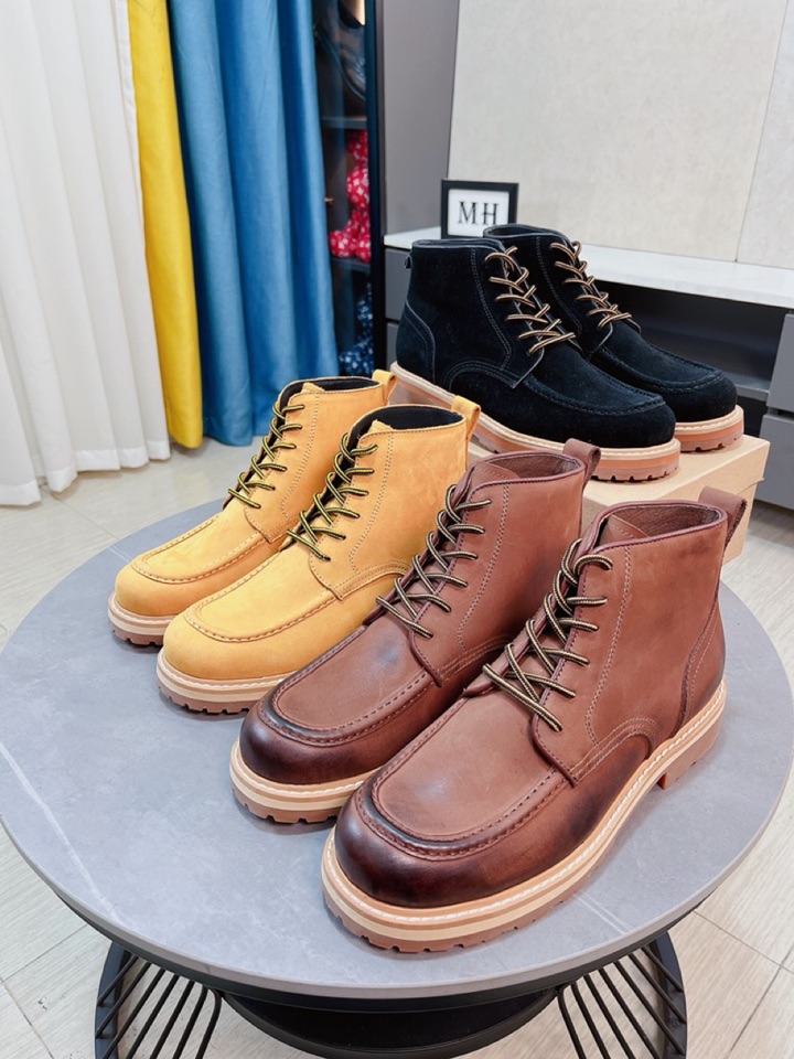 J5 UGG澳洲原单正品渠道货源经典之作鞋面采用顶级进口磨砂牛皮橡胶大底我们用最精致的工艺和最优的品牌质量,带给亲们最棒的穿着体验码数38-44