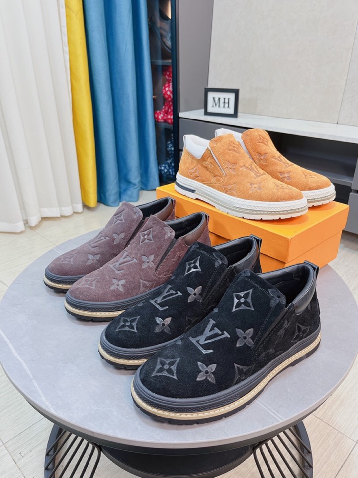 J0 LV男士休闲鞋鞋面选用磨砂牛皮压花打磨羊皮内里,舒适透气运动跑步鞋,鞋底：原版舒适耐磨大底,实物拍摄码数38-44