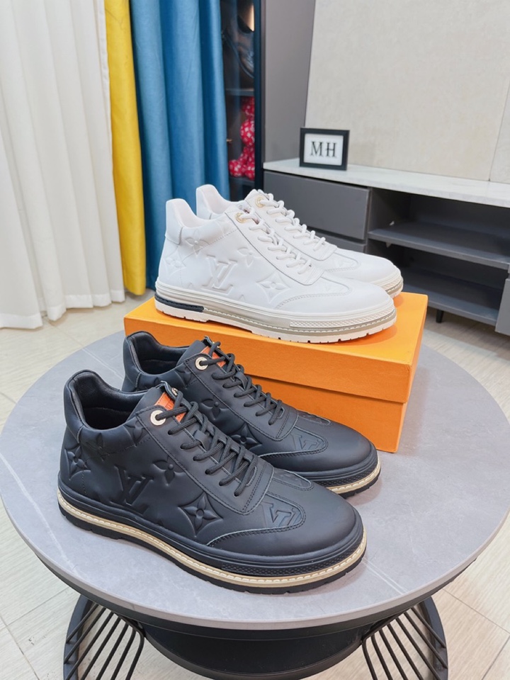 J0 LV男士休闲鞋鞋面选用丝绸牛皮压花鞋舌弹力布拼接羊皮内里,舒适透气运动跑步鞋,鞋底：原版舒适耐磨大底,实物拍摄码数38-44