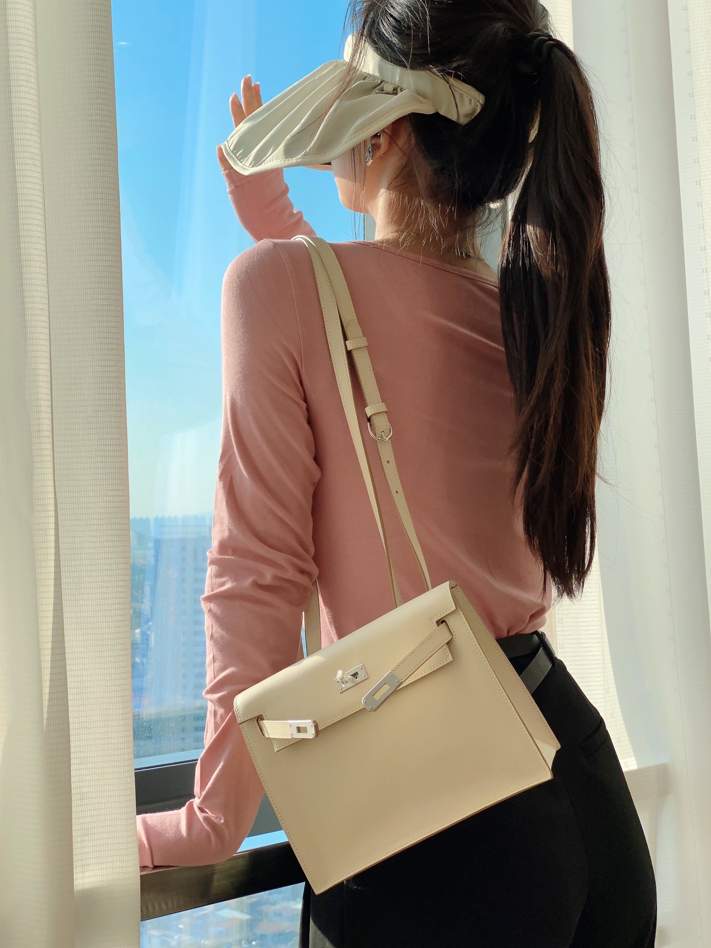 Hermès Luxury Designer Handbag Shoulder Crossbody Bag crafted in premium 6