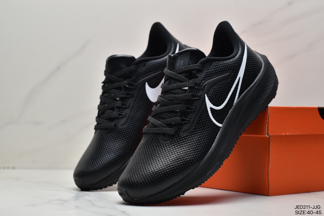 150 NIKE耐克登月Zoom Pegasus 39X皮面跑鞋
