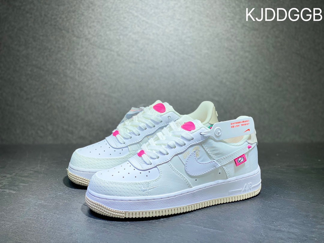 240 Nike Air Force 1 空军一号 DX6061-111
