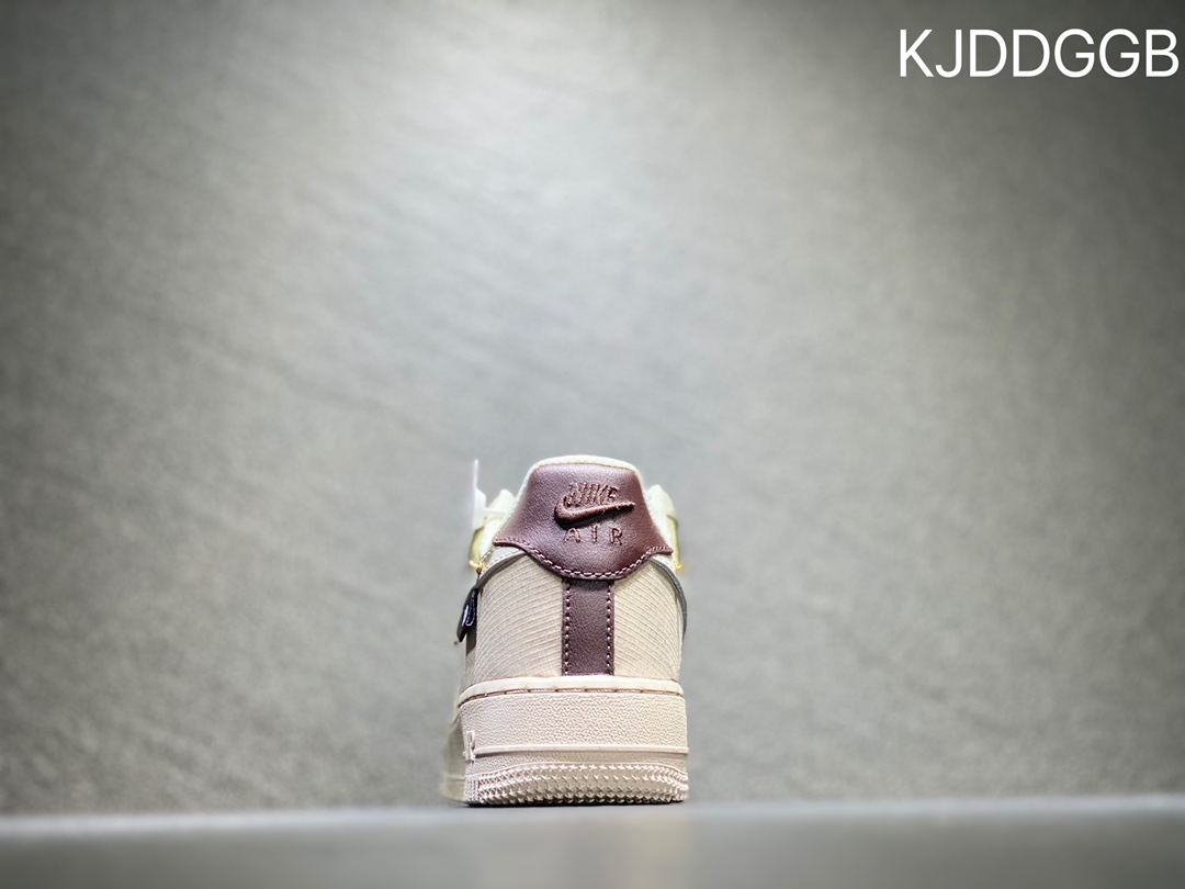 240 Nike Air Force 1 空军一号 DX6061-122