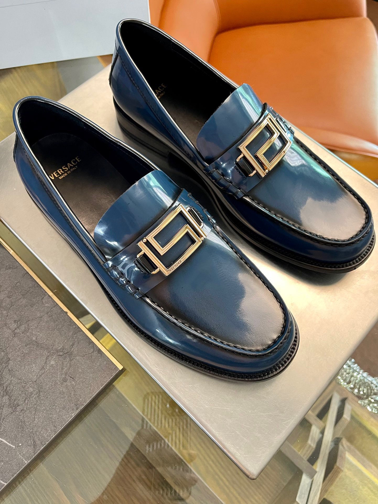 Versace Style Leather Men's Shoes style reference detail image 3 from source 781468