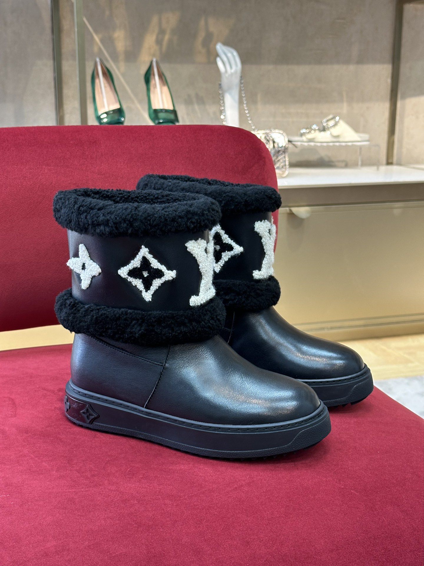 Best Replica
 Louis Vuitton Snow Boots