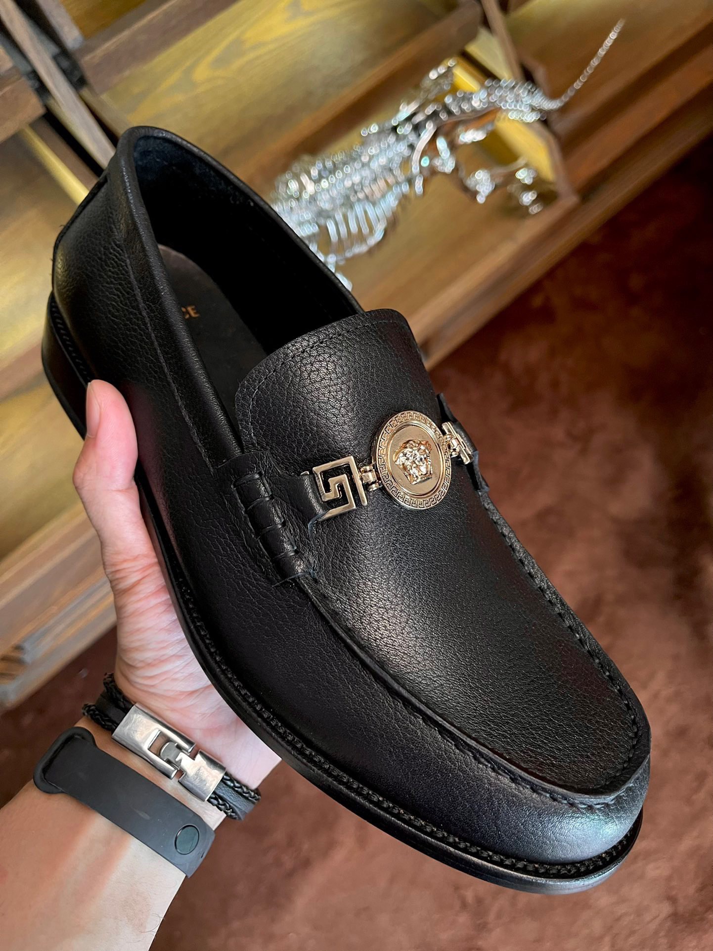Versace Style Leather Men's Shoes style reference detail image 8 from source 781469