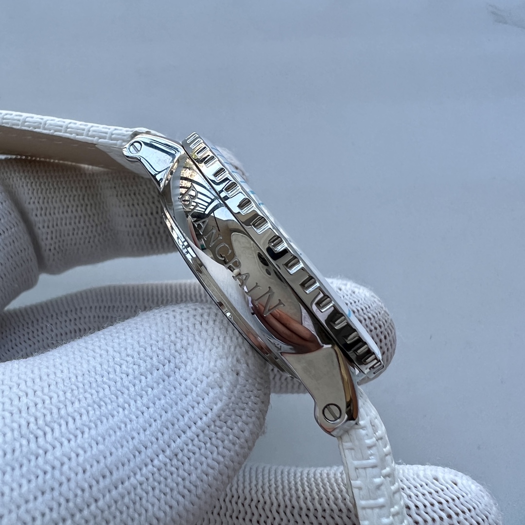 Noble 1:1 Remake Women’s Wristwatch with Real Cow Belt and Stone Cores - 图片 7
