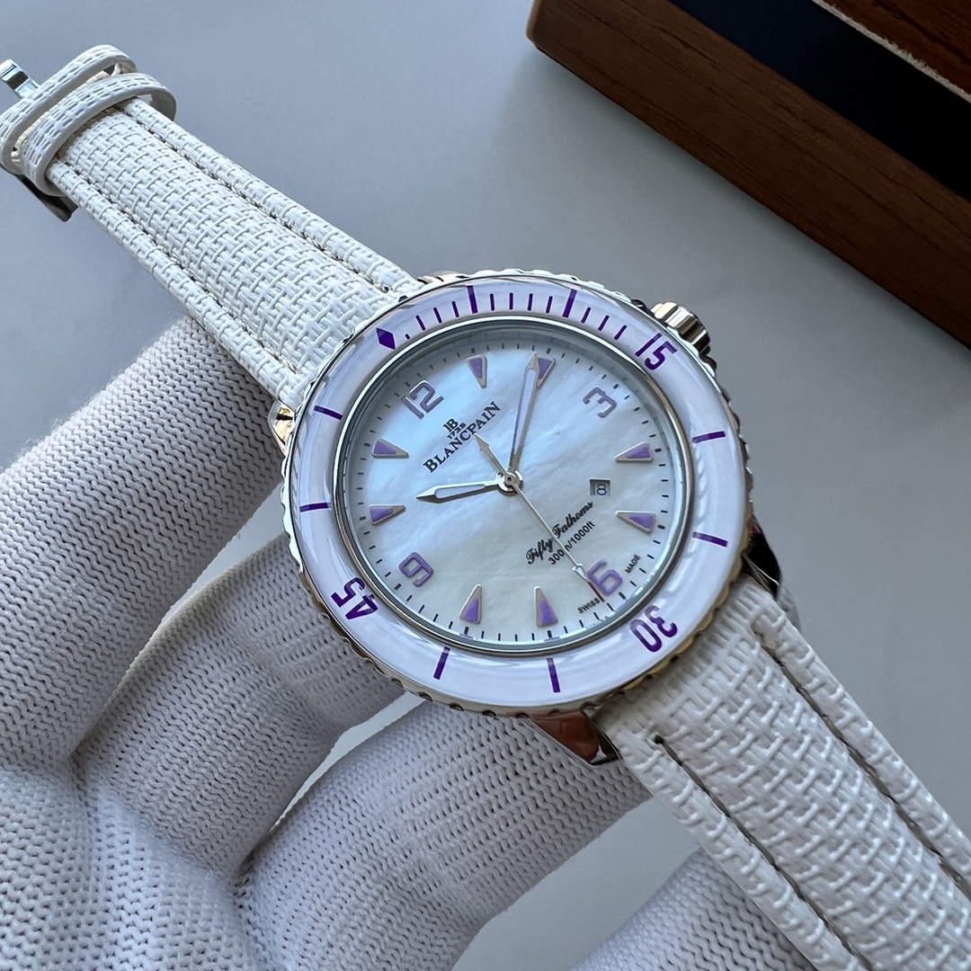 Noble 1:1 Remake Women’s Wristwatch with Real Cow Belt and Stone Cores - 图片 2