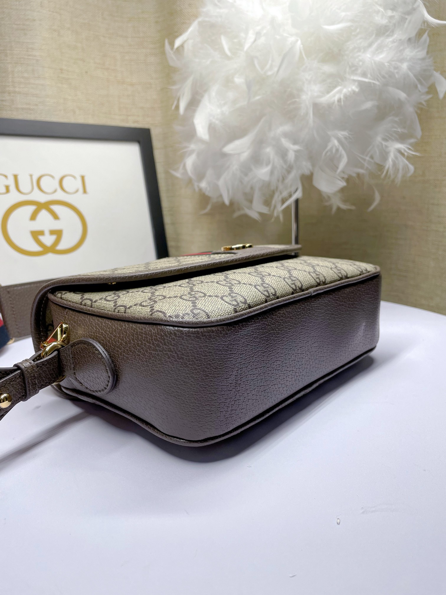 Gucci OphidiaミニGG肩背包 - パンクスタイルの新解釈