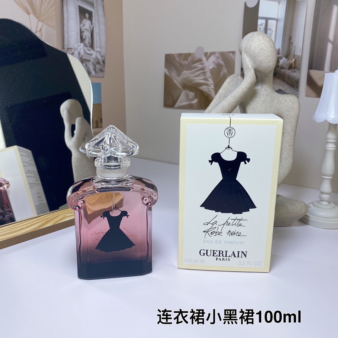 80💰原单品质
娇兰小黑裙100ml！味道：淡香，141814浓香。