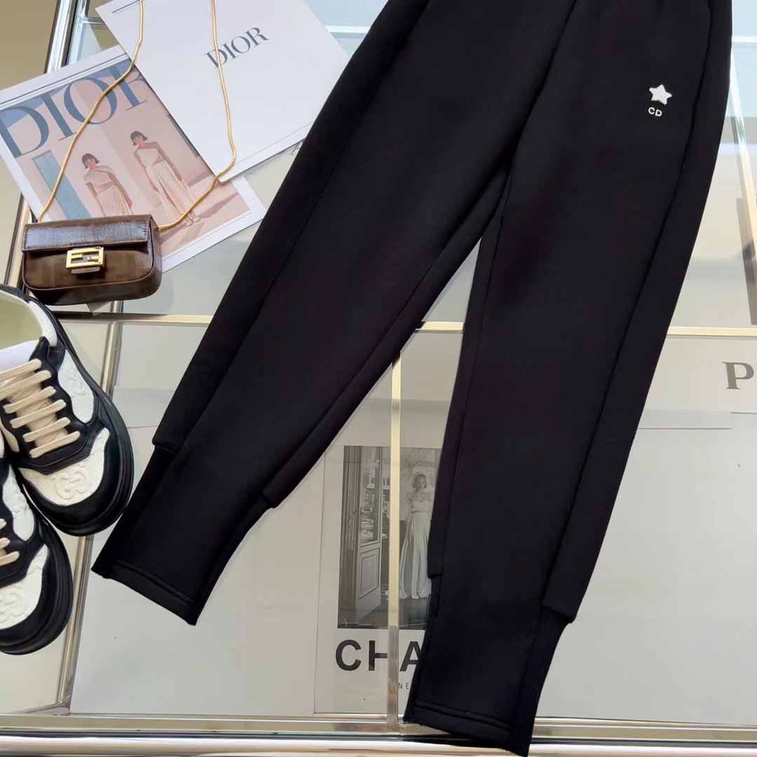 特价🉐️❗️ 现货齐码❗️不退不换❗️时髦爆单系列 独家首发 CD 22Ss———秋冬最新款太空棉哈伦小