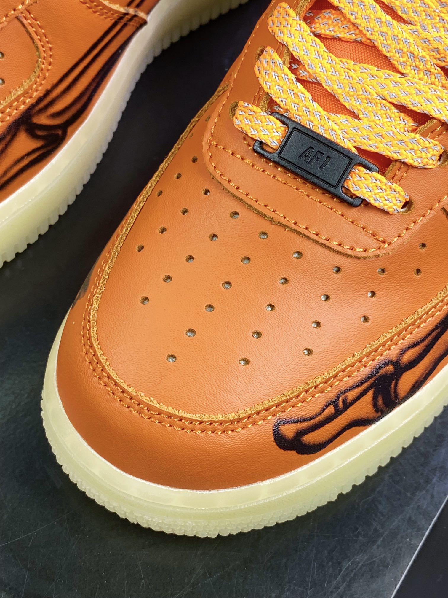 240 Air Force 1 Low '07”Brilliant Orange”空军一号CU8067-800