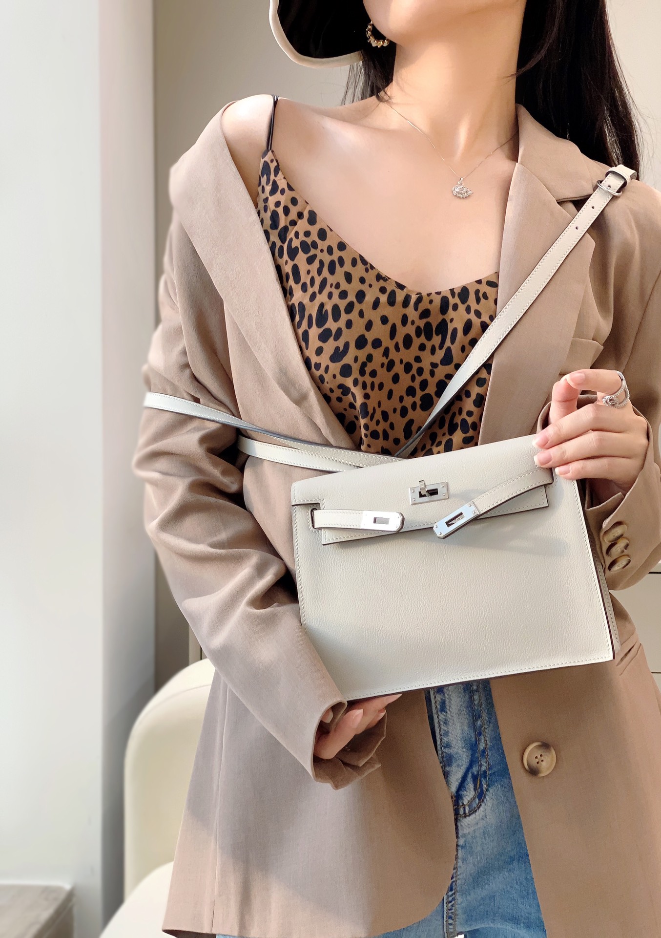 Hermès Luxury Designer Handbag Shoulder Crossbody Bag crafted in premium 7