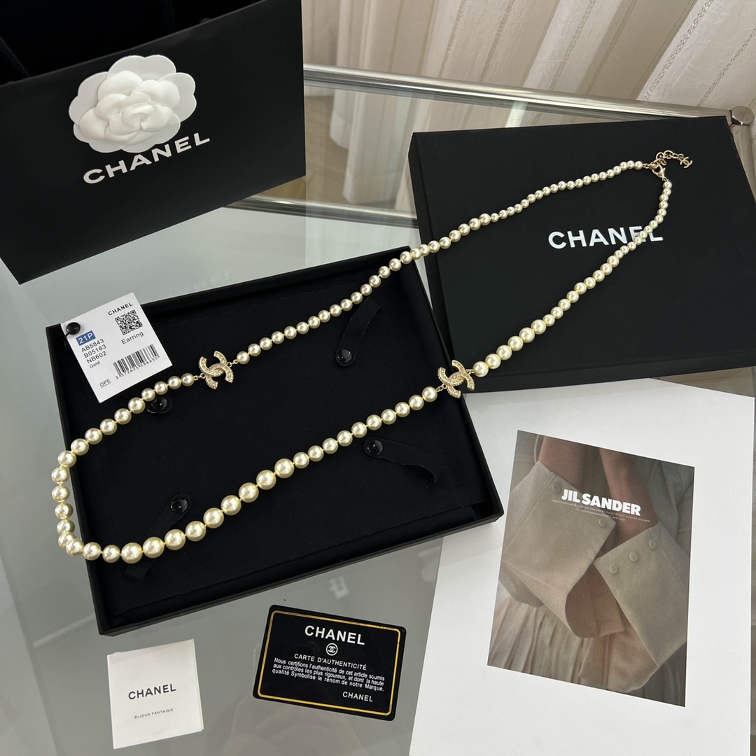 新款☑️CHANEL香奈儿 双c珍珠毛衣链项链