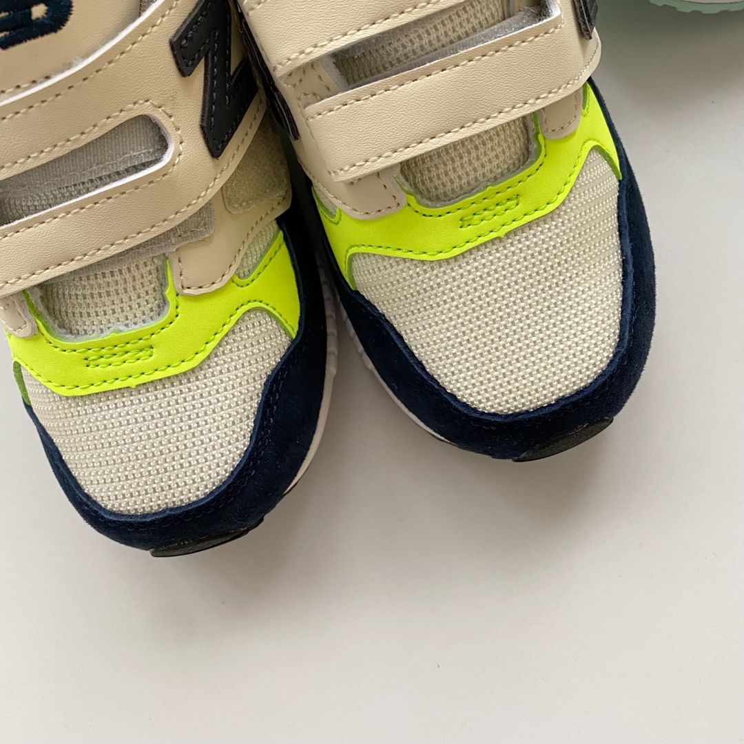 图片[7]-随手拍✅nb530魔术贴休闲鞋～好好看😍 细节跟做工都很好 鞋侧后方还有刺绣🪡530字样 整双鞋质感爆棚💥-选品中心