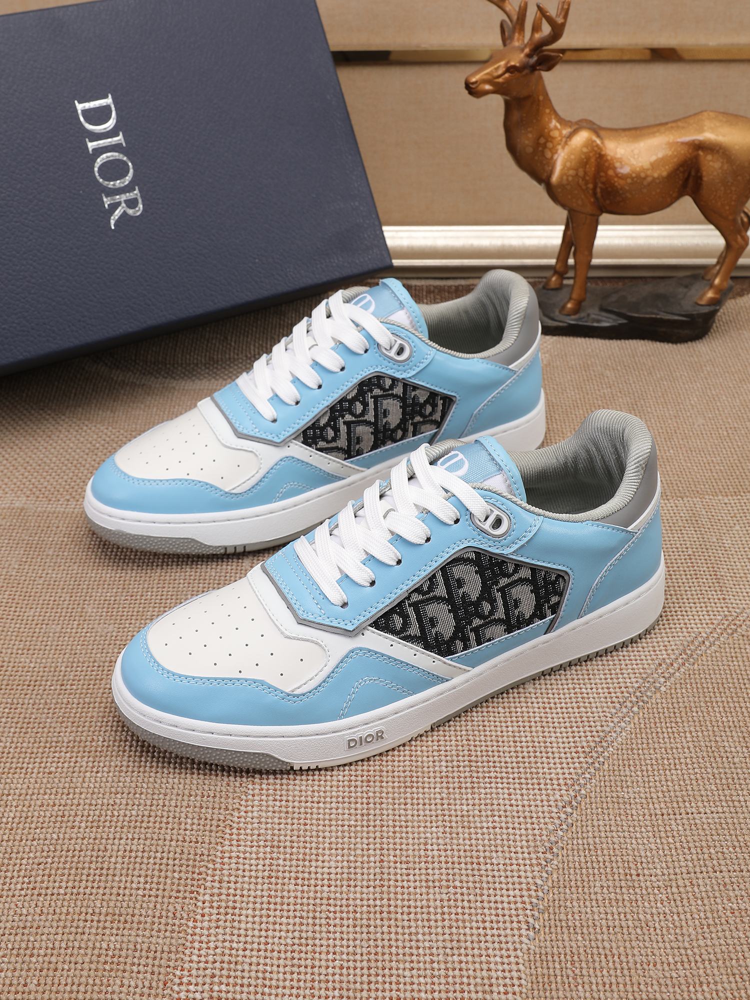 Dior B30 Baskets Basses en Cuir de Veau avec Motif Oblique, Bleu/Blanc