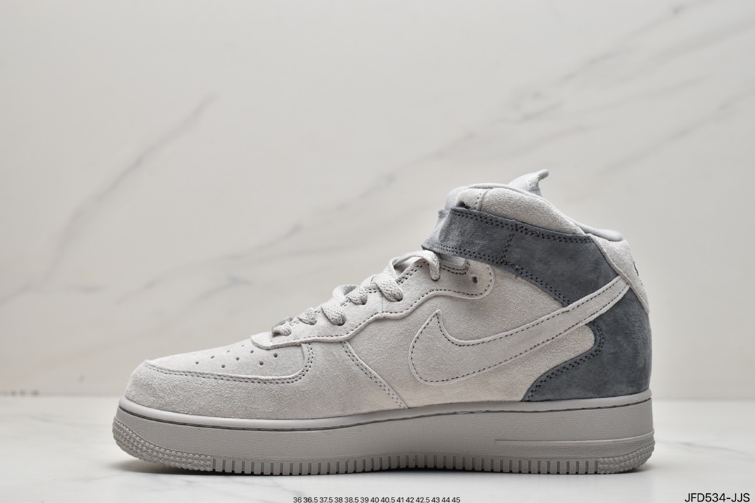 170 加拿大温哥华品牌“卫冕冠军”Reigning Champ x Nike Air Force 1 High PRM 空军一号807618-200