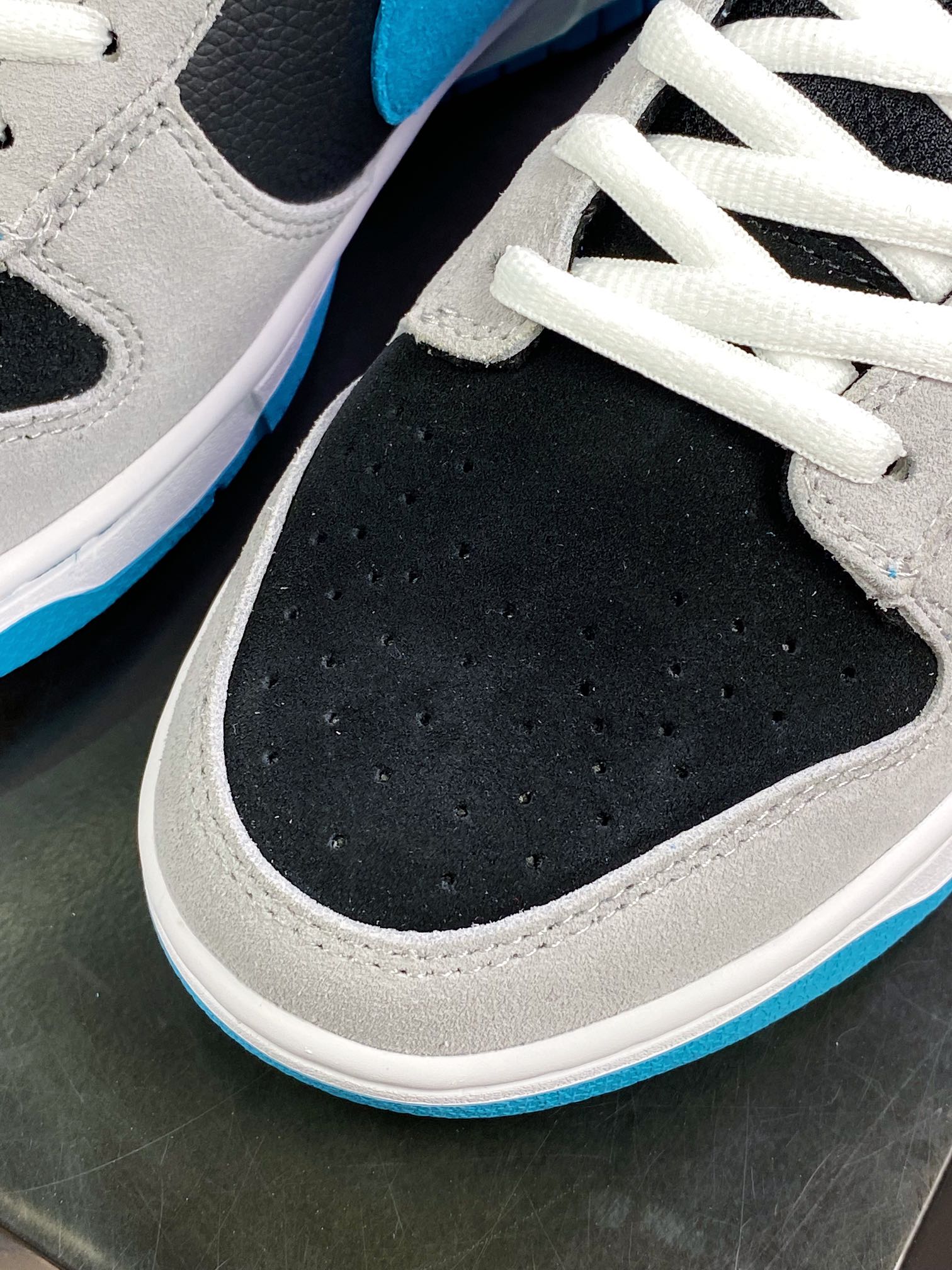 280 B Dunk Low PRO”Chrome Ball Incident”扣篮系列低帮304292-012
