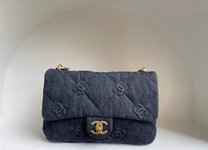 Sellers Online
 Chanel Crossbody & Shoulder Bags Casual