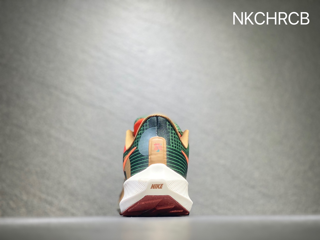 本地自取180 耐克/Nike Zoom Pegasus 39 代超级飞马涡轮增压马拉松登月39代DO9500-300