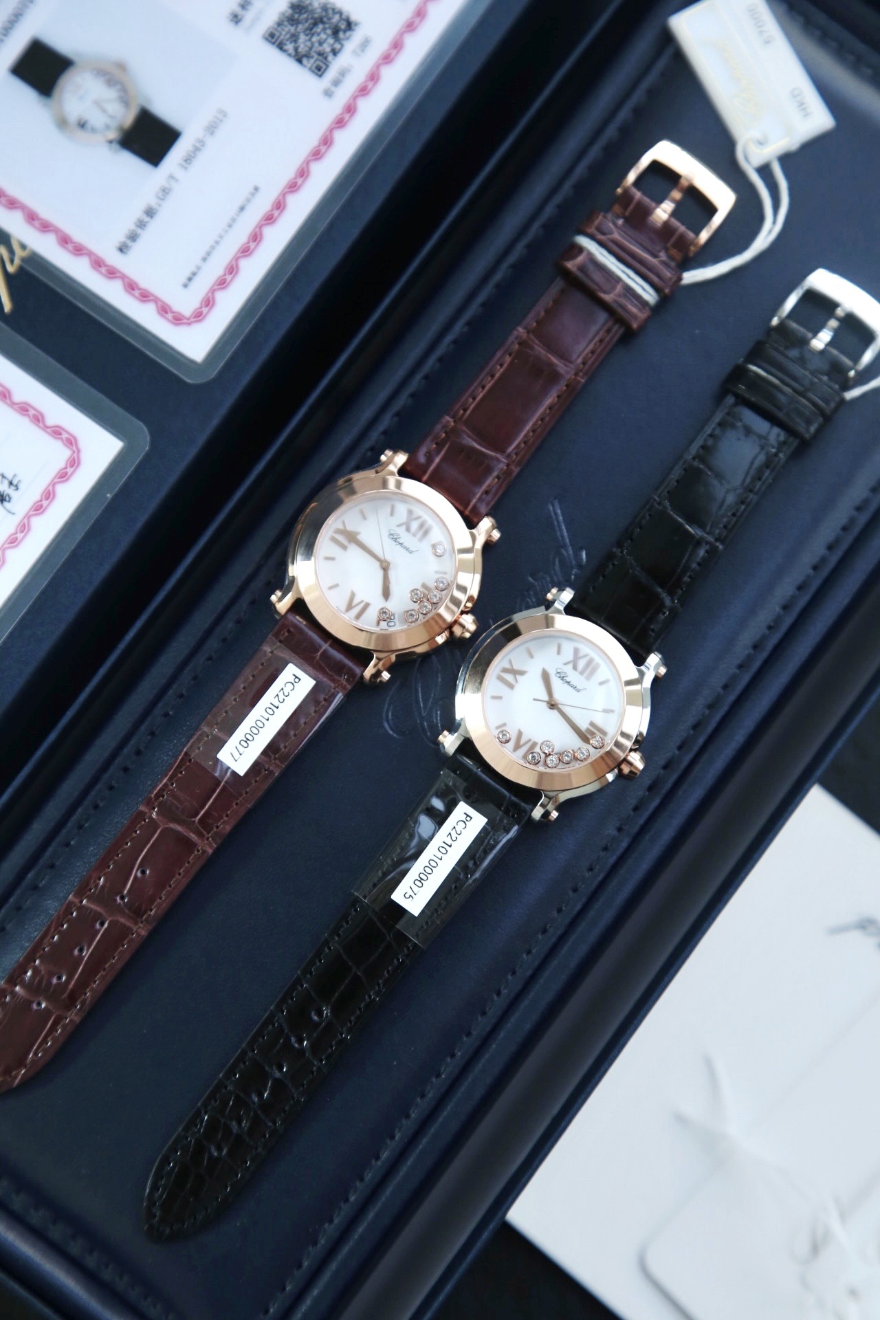 [Chopard Watches]7 dancing natural real diamonds inside the dial The strap, ca