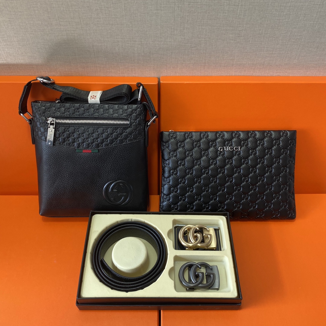 J0 古驰Gucci 头层皮质组合礼盒包装腰带俩款包包超级组合 公文包包是很实用的选择.手提包日常是非常适合的. 双扣皮带：头层皮质带身搭配3.5cm广州原版扣头 尺寸古驰斜挎包：长20cm宽4cm高22cm\r  古驰手提包：长26cm宽2cm高16cm