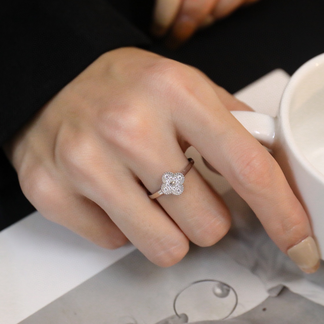Van Cleef & Arpels vca满钻mini Alhambra mini满钻戒指