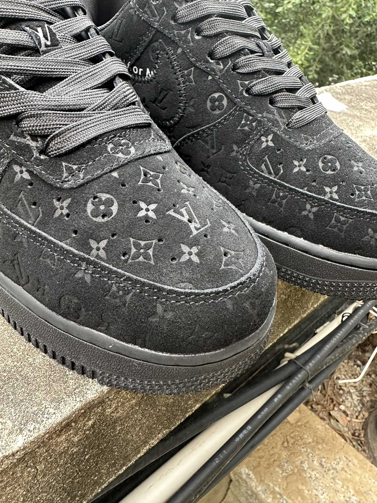 联名款福利特价大码供应LouisVuittonxNikeAirForce1Low低帮系带板鞋白红蓝LV联