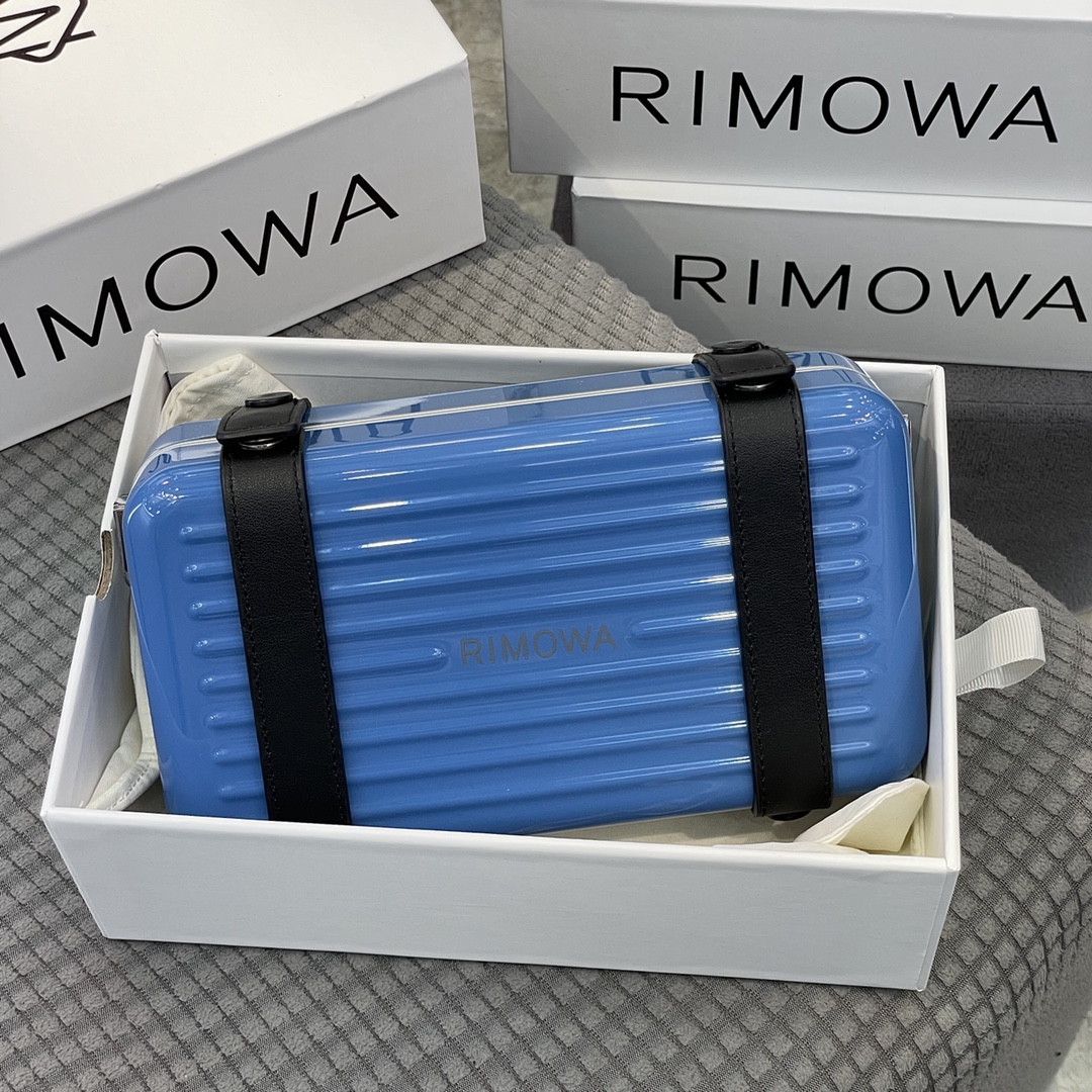 RIMOWA personal serie bolso bandolera azul lago colorido resistente y duradero ligero