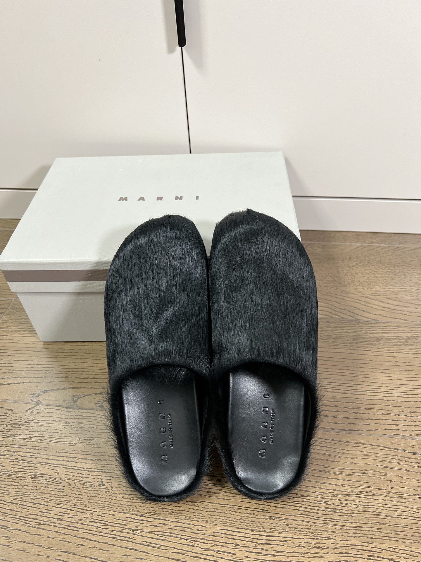 Marni23FW秋冬毛毛拖鞋鞋面马