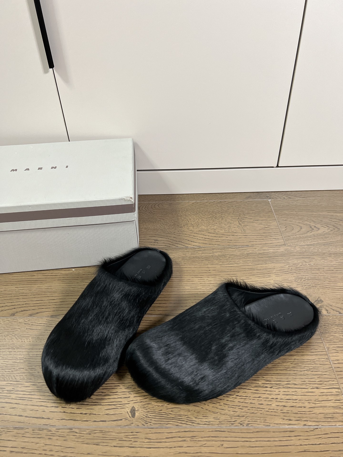 Marni23FW秋冬毛毛拖鞋鞋面马