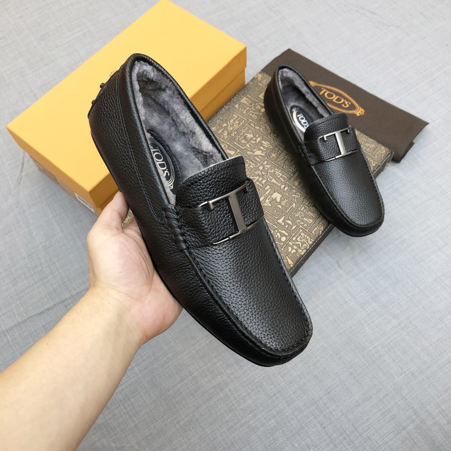 p260【Tods】Otoño e invierno modelos de piel uno hombres de soja zapatos forro de piel más terciopelo 
