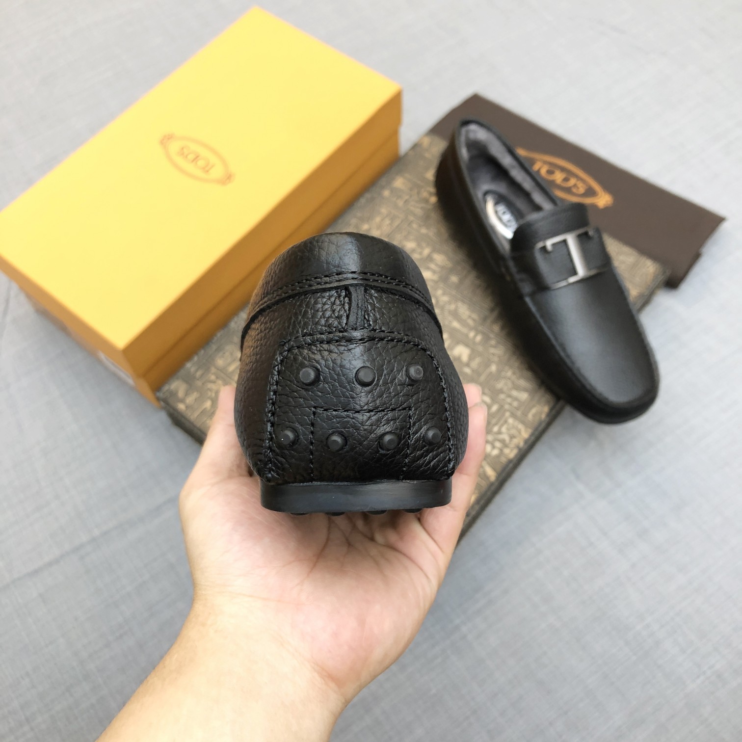 p260【Tods】Otoño e invierno modelos de piel uno hombres de soja zapatos forro de piel más terciopelo 