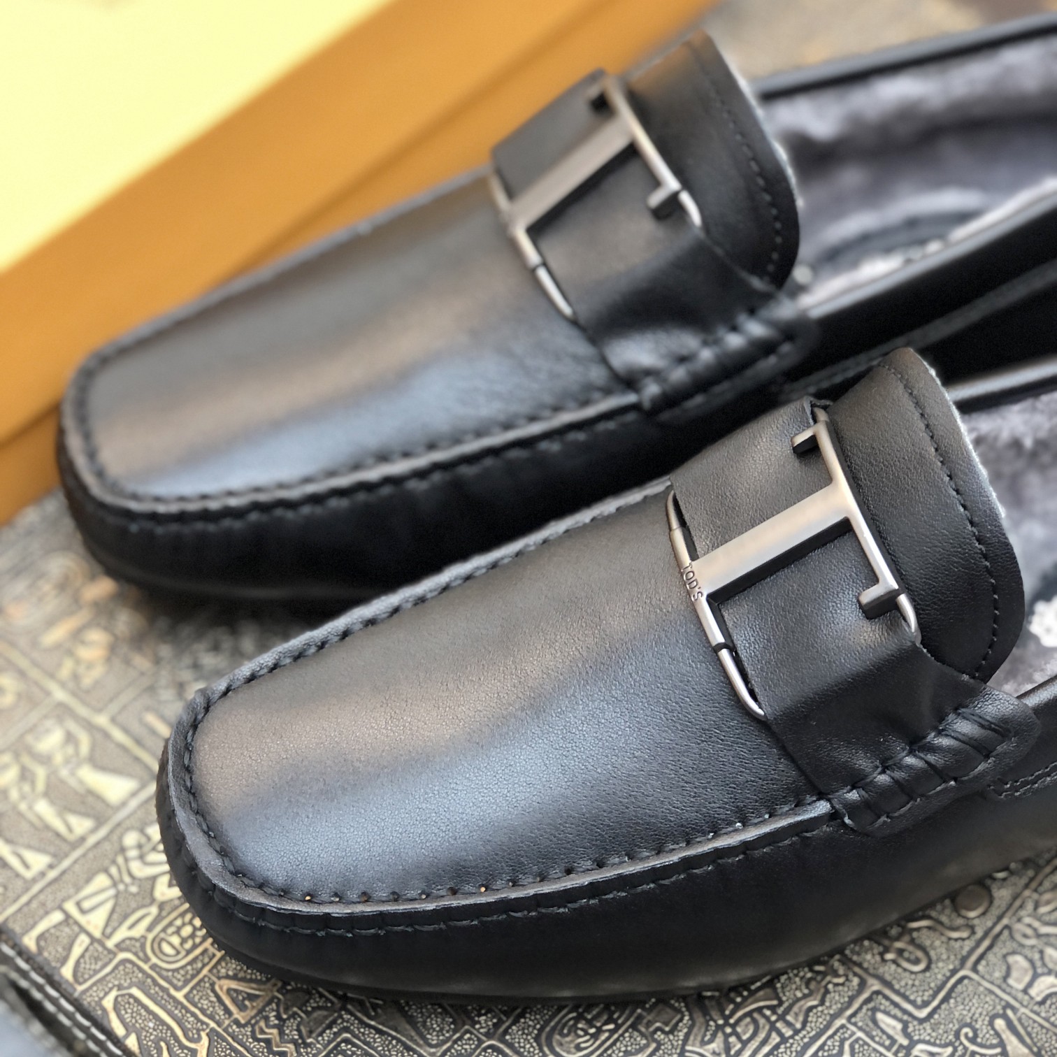 p260【Tods】Autumn and winter models fur one men's soybean shoes fur lining plus velvet High-end quali