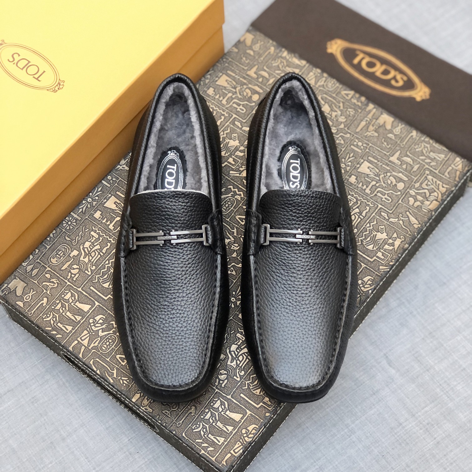 p260【Tods】Otoño e invierno modelos de piel uno hombres de soja zapatos forro de piel más terciopelo 