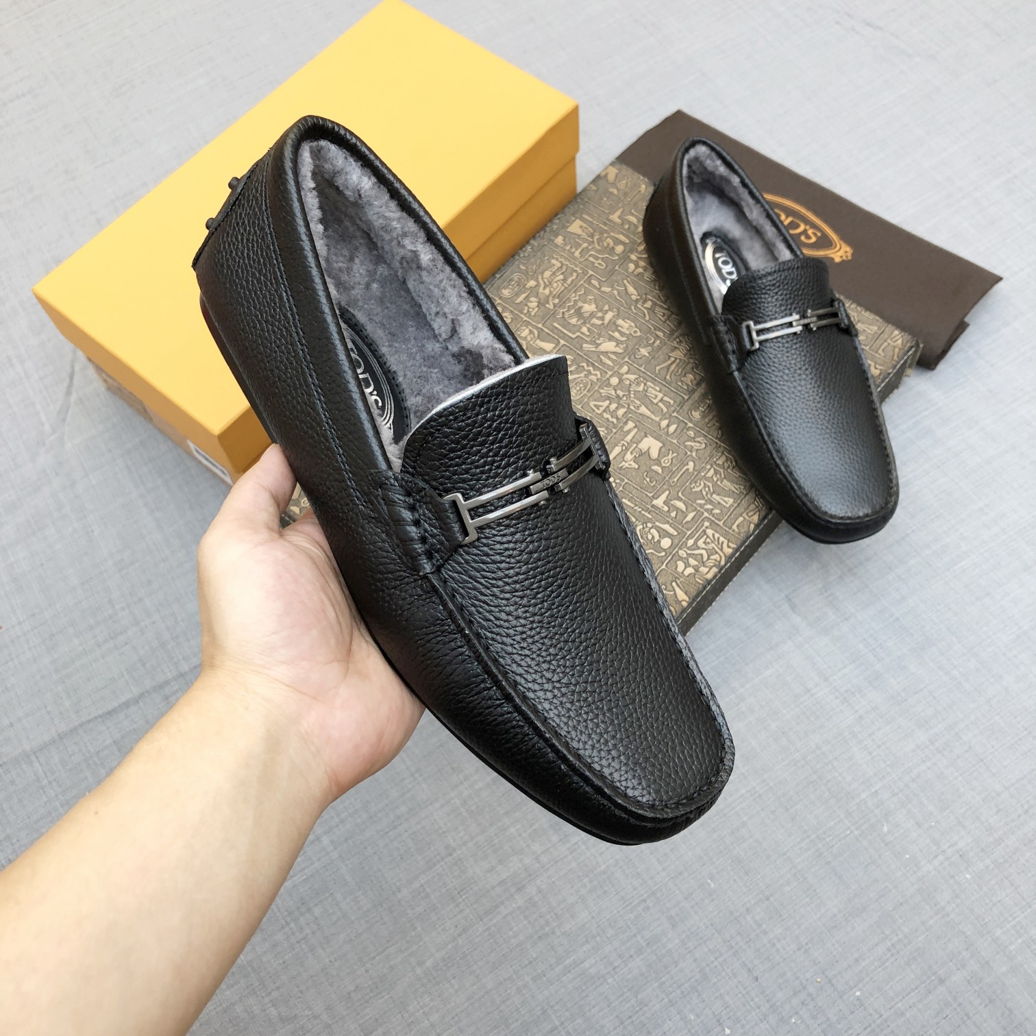 p260【Tods】Otoño e invierno modelos de piel uno hombres de soja zapatos forro de piel más terciopelo 