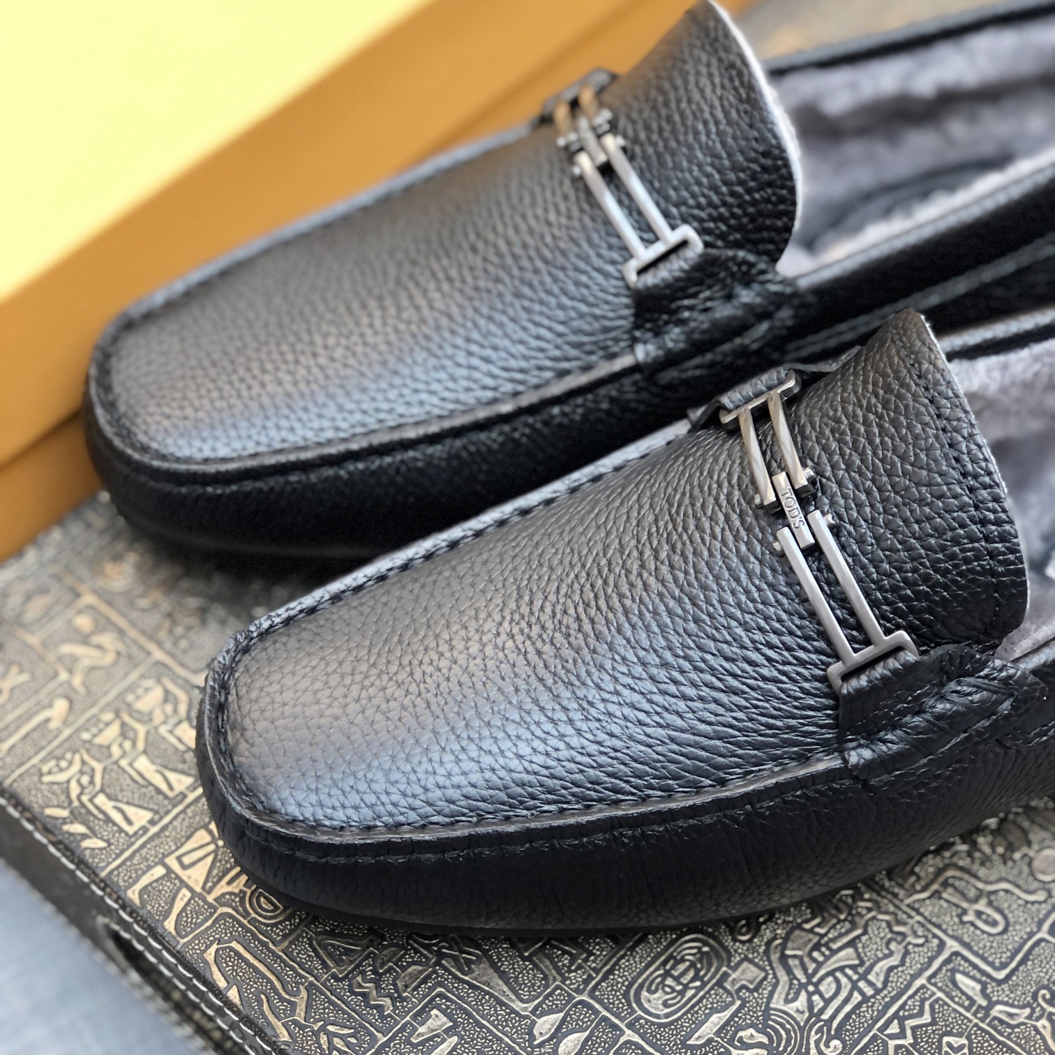 p260【Tods】Otoño e invierno modelos de piel uno hombres de soja zapatos forro de piel más terciopelo 