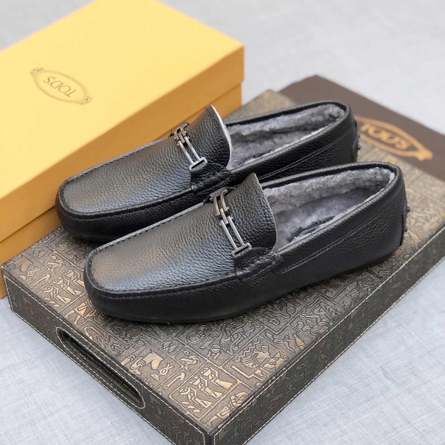 p260【Tods】Otoño e invierno modelos de piel uno hombres de soja zapatos forro de piel más terciopelo 