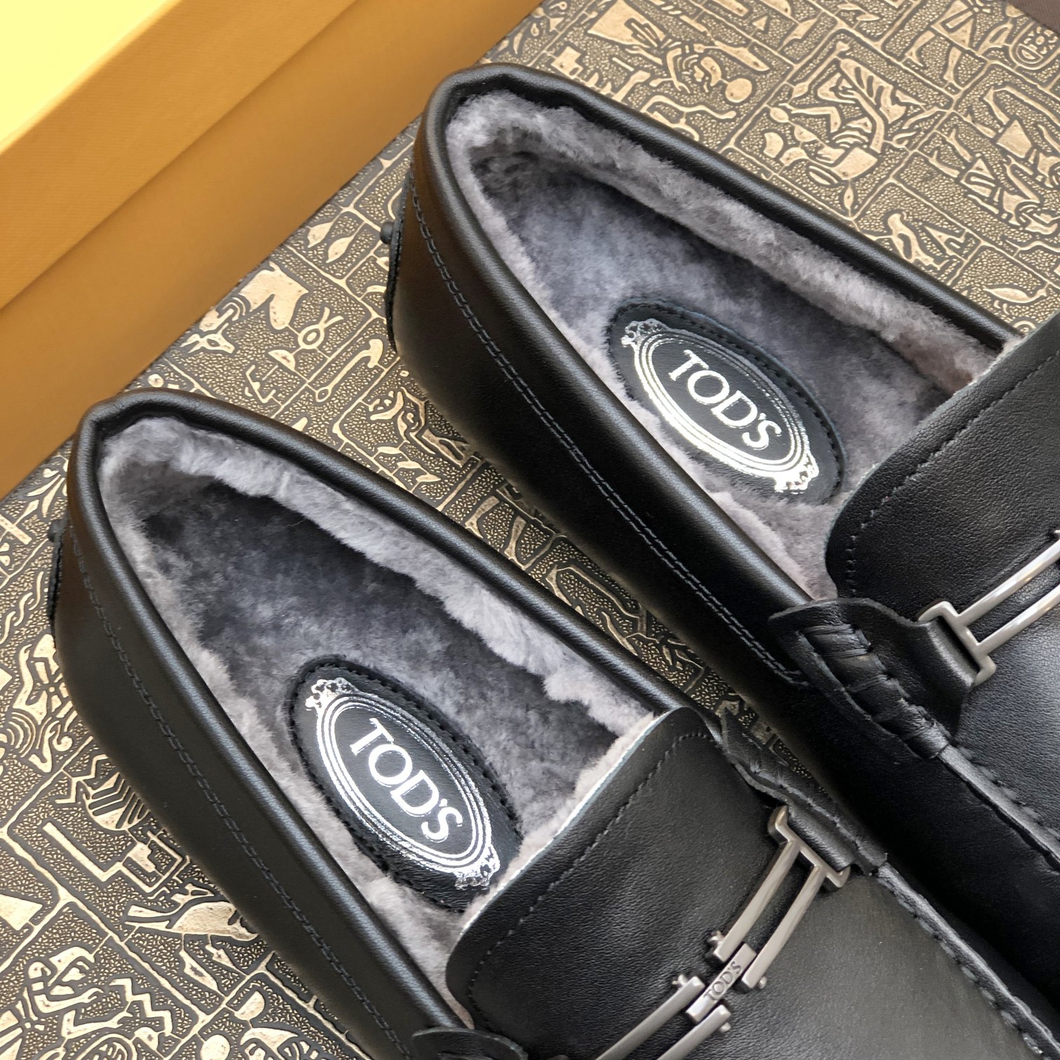 p260【Tods】Autumn and winter models fur one men's soybean shoes fur lining plus velvet High-end quali