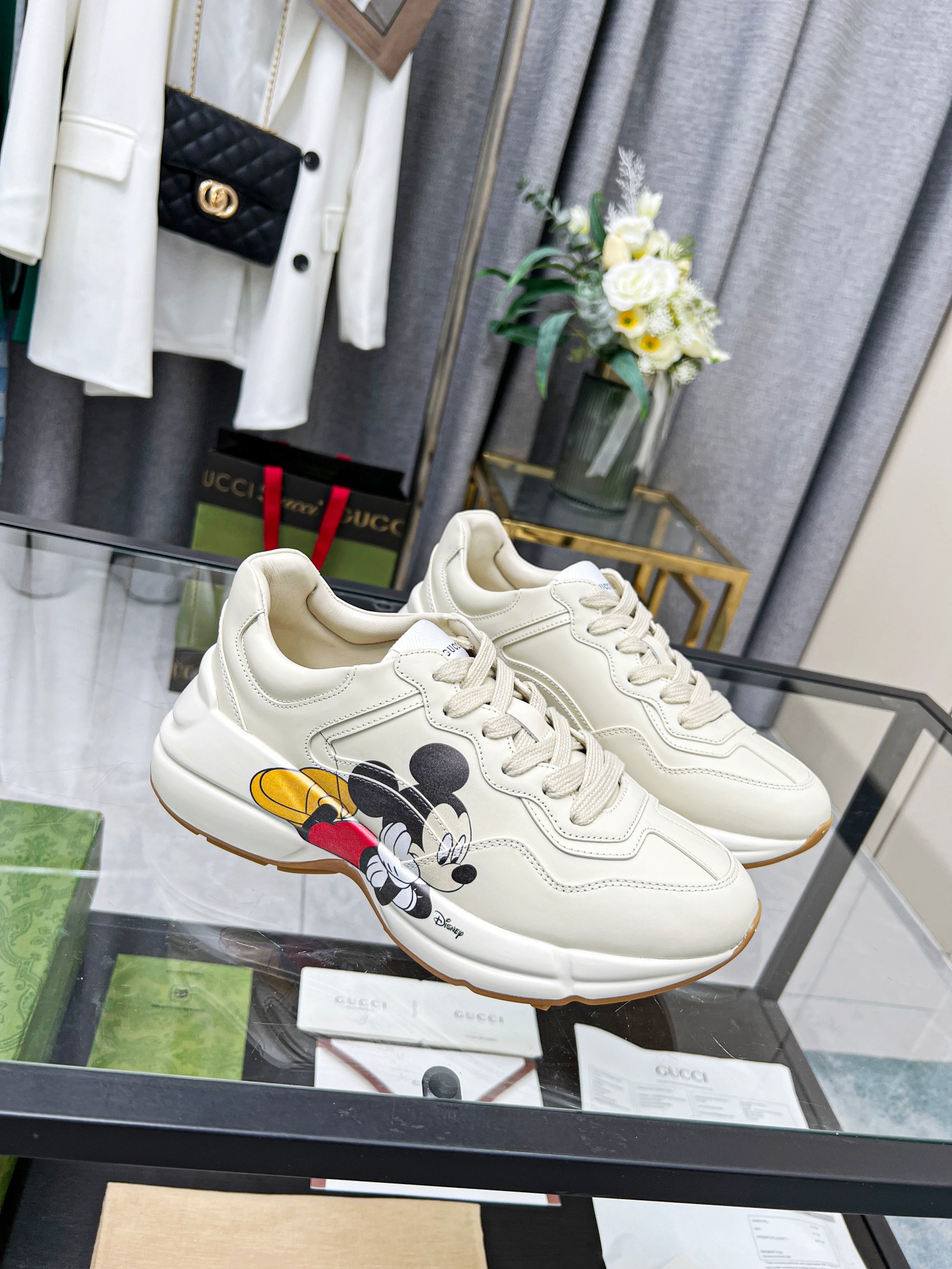 ...... precio de fábrica: versión superior Gucci Gucci Gucci zapatos pops versión superior ...... ni